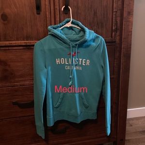 Hollister sweater, medium, excellent used condition